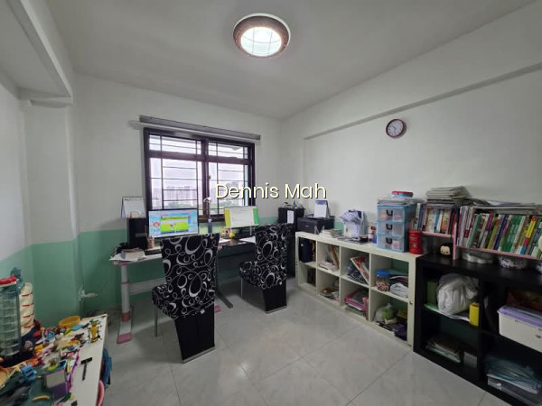 295A COMPASSVALE CRESCENT photo 4