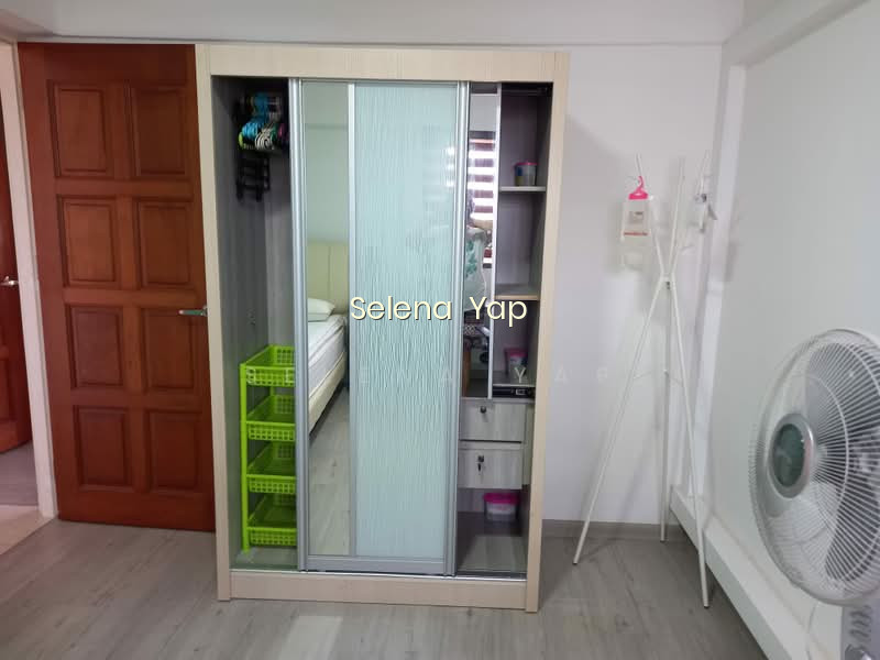 639 ANG MO KIO AVENUE 6 image 1 of 10