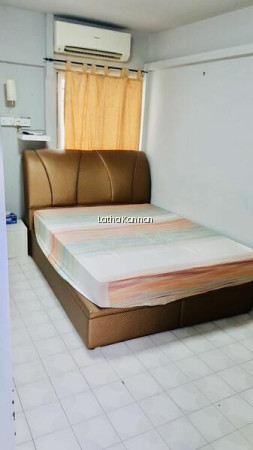 233 ANG MO KIO AVENUE 3 photo 2