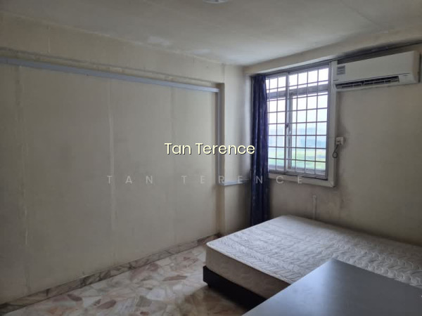 410 TAMPINES STREET 41 photo 3