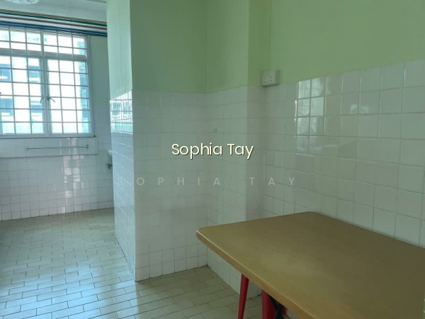 106 SERANGOON AVE 1 photo 6