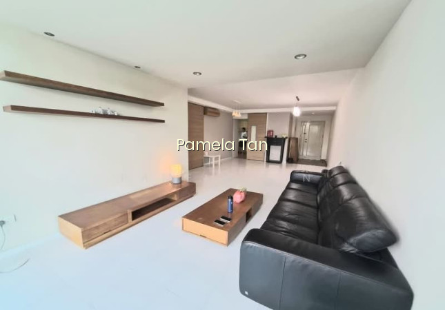 186 PUNGGOL CENTRAL photo 3
