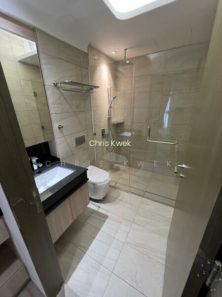 WALK TO FARRER PARK MRT - FULLY FURNISHED FREE WIFI AND UTILITY photo 6