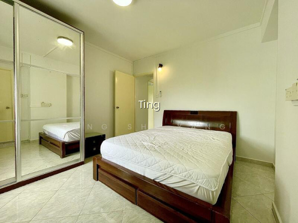 604 WOODLANDS DRIVE 42 photo 5