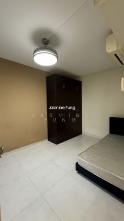 BEDOK RESERVIOR 5 ROOM HDB photo 2