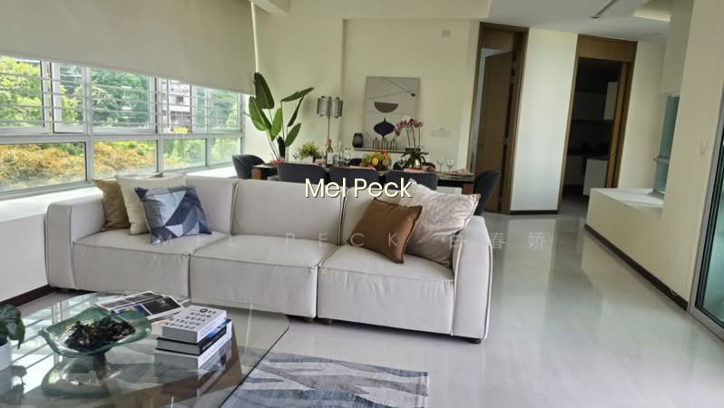 RESIDENCES @ EMERALD HILL