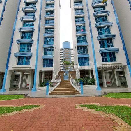 467B ADMIRALTY DRIVE photo 5