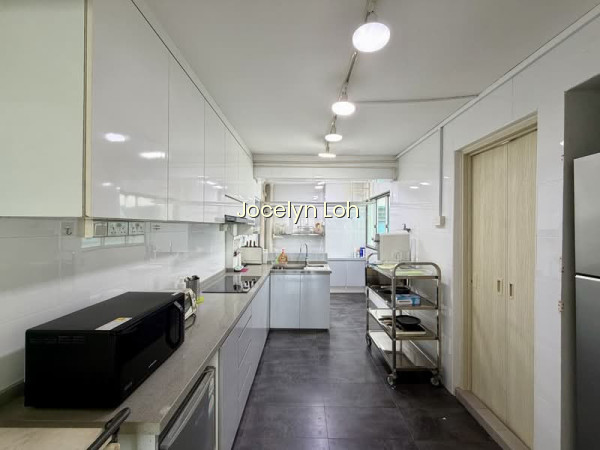 552 ANG MO KIO AVENUE 10 photo 2