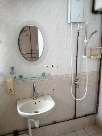 118C JALAN MEMBINA photo 3
