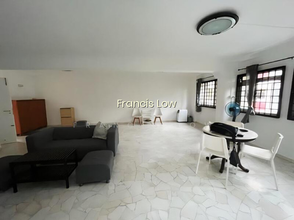 44 LORONG 5 TOA PAYOH