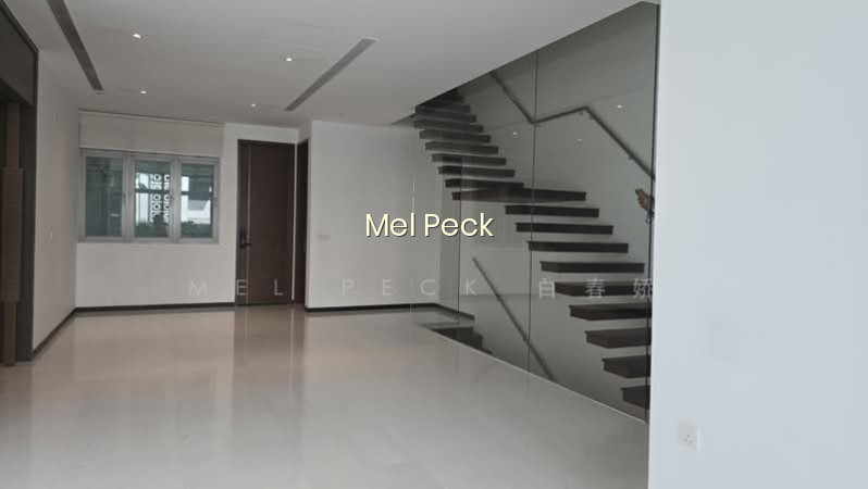 RESIDENCES @ EMERALD HILL photo 4