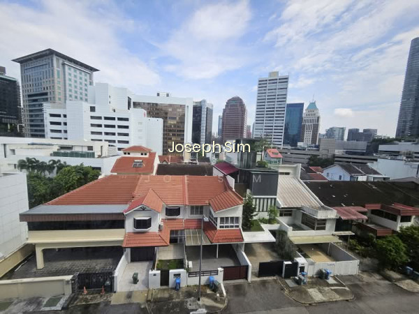 KIM SIA COURT