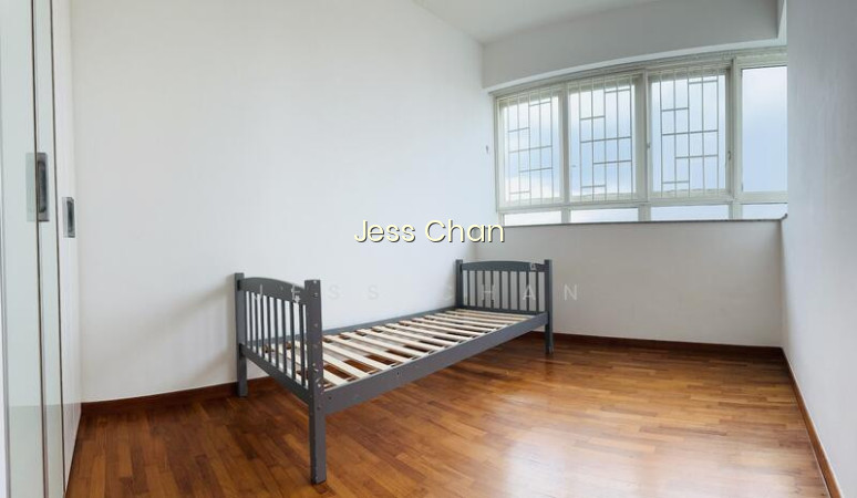GOLDENHILL PARK CONDO photo 3