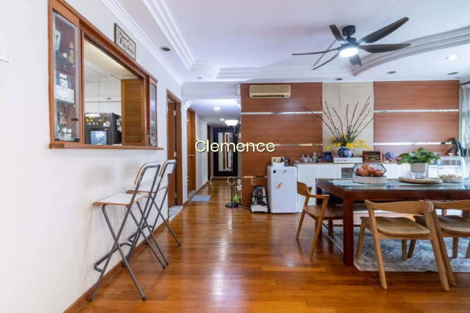 788C WOODLANDS CRESCENT photo 6