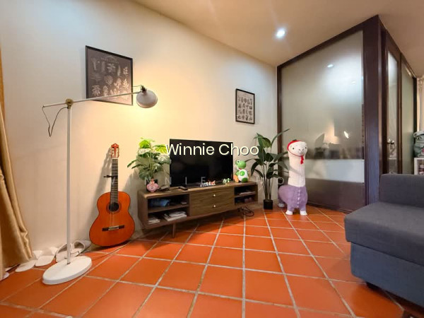 SPACIOUS STUDIO AT CHANCERY HILL ROAD
