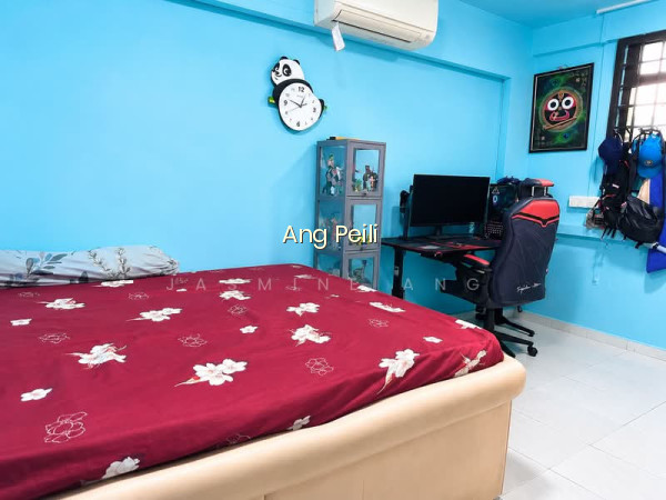 33 JALAN BAHAGIA photo 6