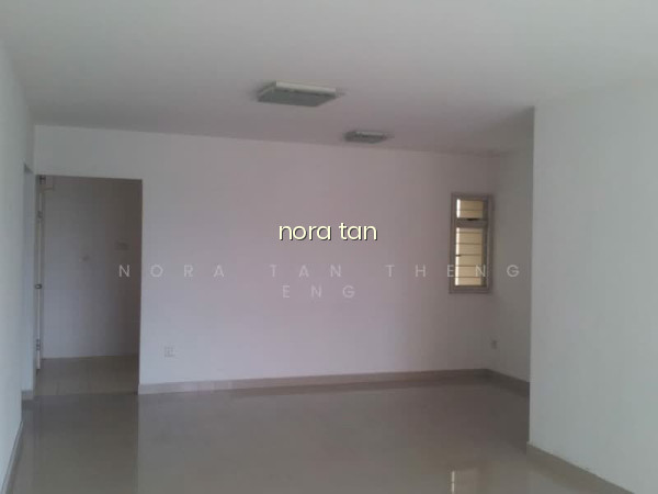 643 PUNGGOL CENTRAL photo 4