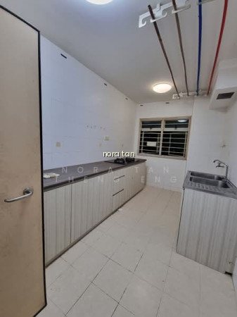 643 PUNGGOL CENTRAL photo 6
