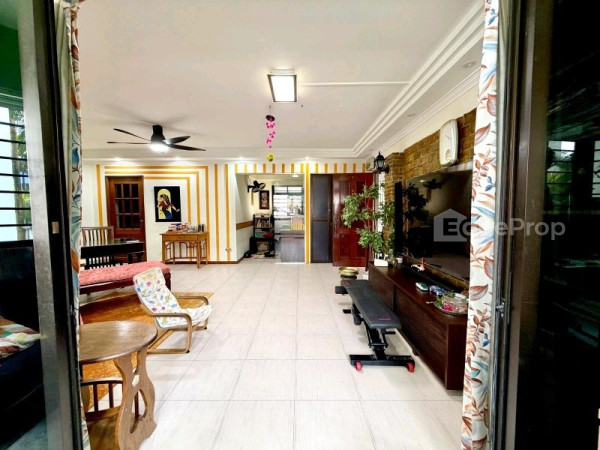 226B COMPASSVALE WALK photo 5