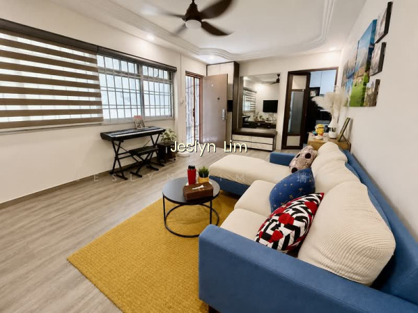 477 SEMBAWANG DRIVE