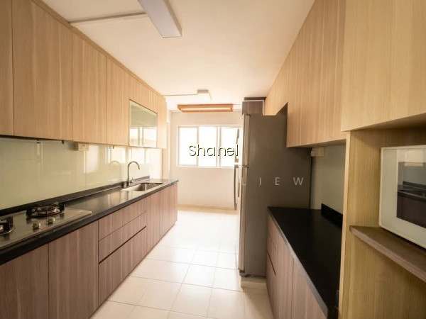 132 BEDOK RESERVOIR ROAD photo 3