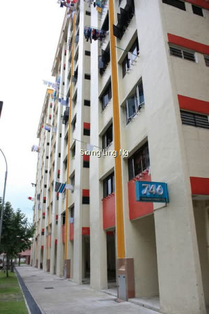 746 YISHUN STREET 72 photo 6