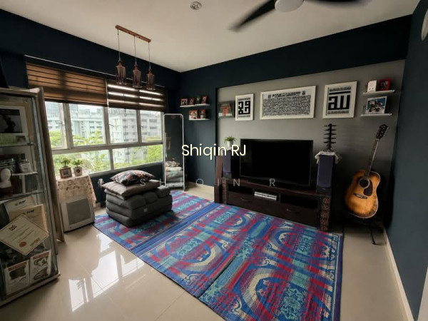 185C WOODLANDS STREET 13
