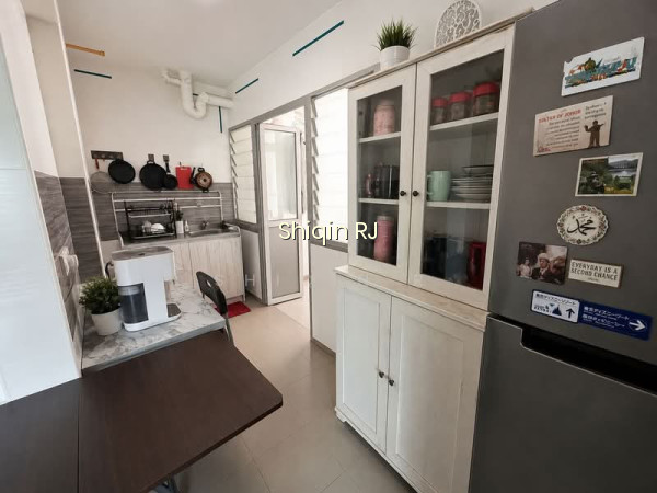 185C WOODLANDS STREET 13 photo 5