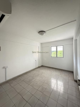 122 YISHUN STREET 11 photo 2