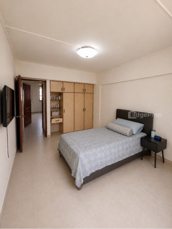 166 TAMPINES STREET 12