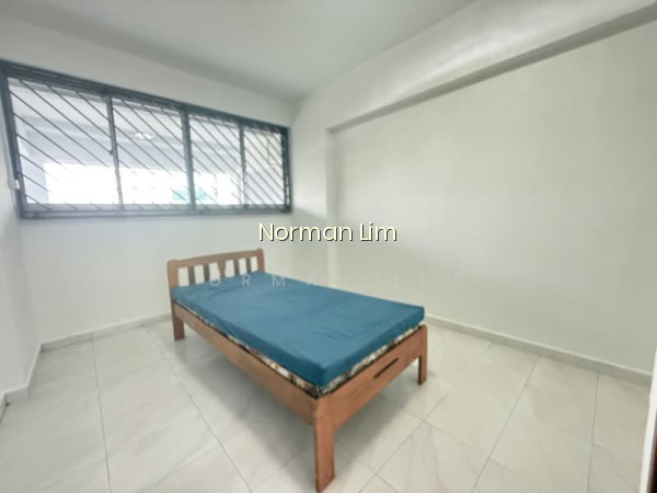 104 TECK WHYE LANE photo 2