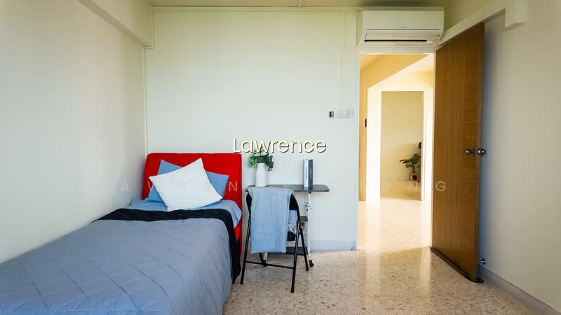 532 JURONG WEST STREET 52 photo 4