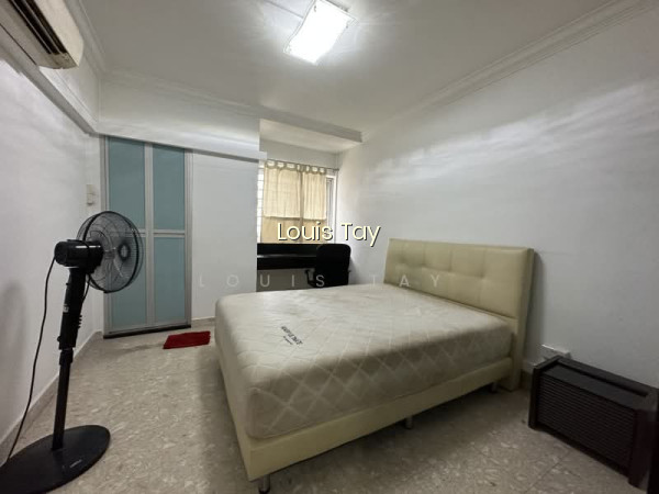 166 TAMPINES STREET 12 photo 4