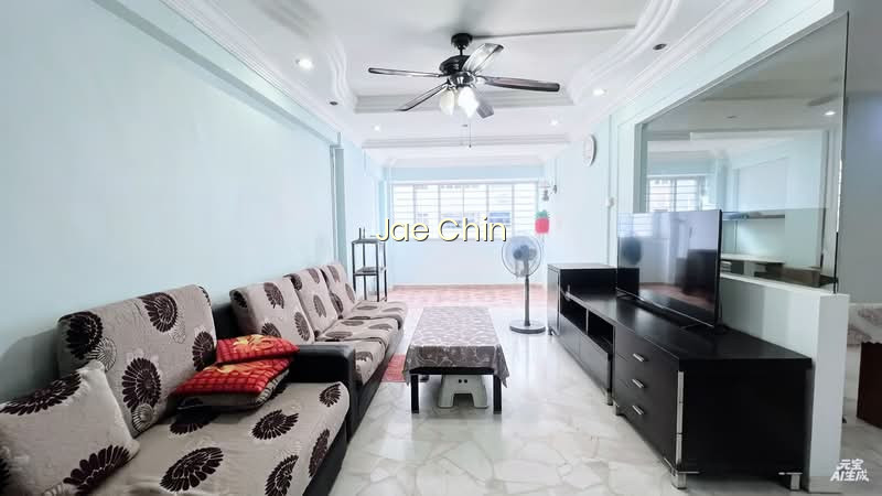 353 WOODLANDS AVENUE 1
