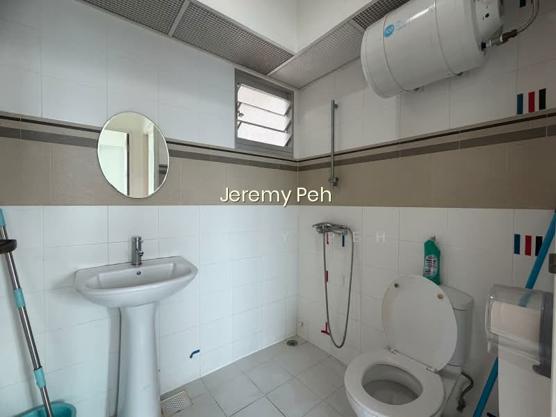 53 COMMONWEALTH DRIVE photo 6