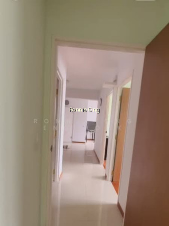 323A SUMANG WALK photo 4