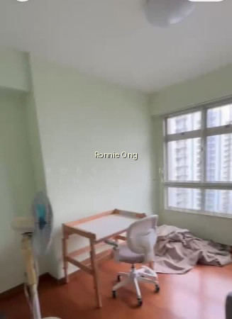 323A SUMANG WALK photo 6