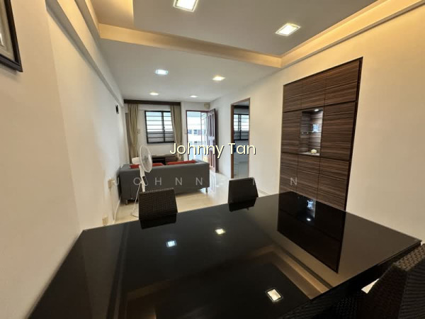 309 CLEMENTI AVENUE 4