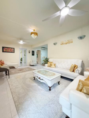 232 PASIR RIS DRIVE 4