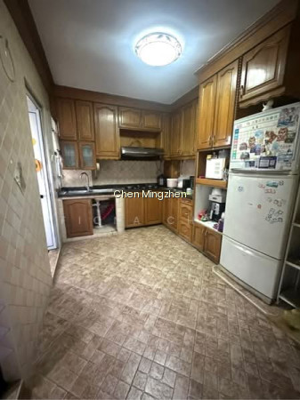 370 WOODLANDS AVENUE 1 photo 4