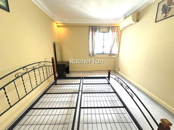 662 HOUGANG AVENUE 4 photo 2
