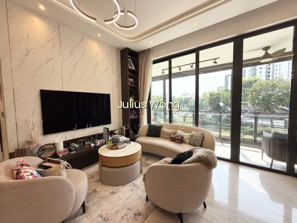 LEEDON GREEN