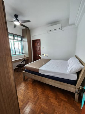 BALLOTA PARK CONDO photo 5