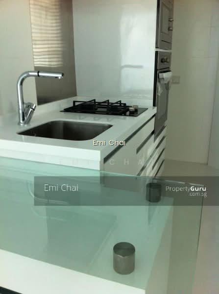 NATHAN RESIDENCES photo 4