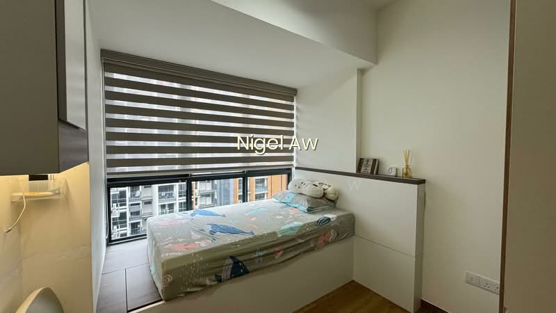 3 MIN WALK TO MRT! ☘️ SUPER CONVENIENT 2 BEDROOM UNIT ☘️ POOL VIEW photo 3