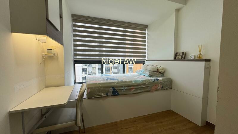3 MIN WALK TO MRT! ☘️ SUPER CONVENIENT 2 BEDROOM UNIT ☘️ POOL VIEW photo 4