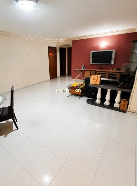182 PASIR RIS STREET 11