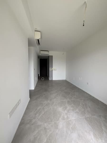 CHEAP! 1KM TO AI TONG! DOORSTEP TO MRT! photo 2