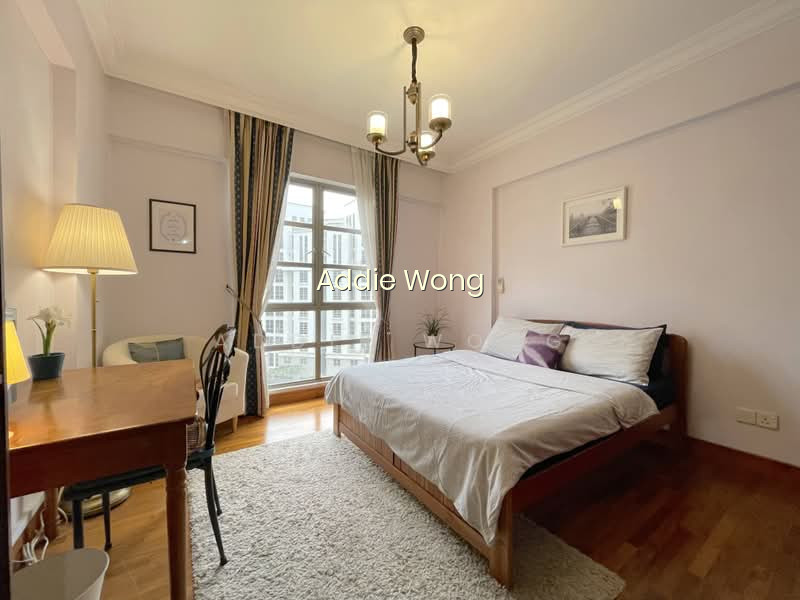 CONDO MASTER BEDROOM @ LAKESIDE MRT image 1 of 7