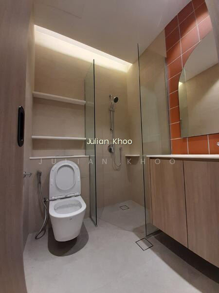 FLEXIBLE LEASE, TASTEFULLY RENOVATED, NEAR FARRER PARK MRT photo 3